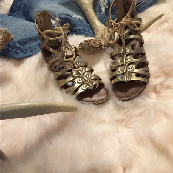 Shoestrings sandals girls size 2 - Picture 5 of 5